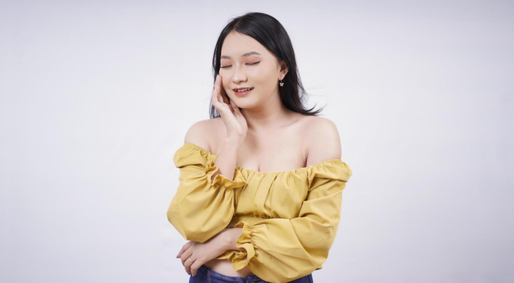 Workshop participant learning budget planning techniques